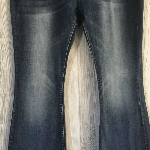 JEANS Mid Wash Boot Cut Slight Stretch Jeans - Picture 4 of 10